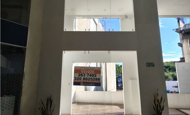 SE VENDE LOCAL 196 EN CENTRO COMERCIAL PEÑALISA