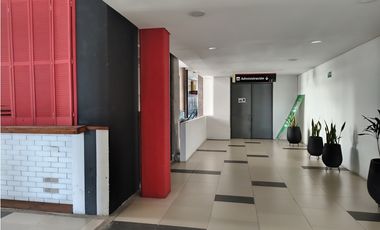 SE VENDE LOCAL 196 EN CENTRO COMERCIAL PEÑALISA