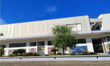 SE VENDE LOCAL 196 EN CENTRO COMERCIAL PEÑALISA