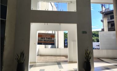 SE VENDE LOCAL 196 EN CENTRO COMERCIAL PEÑALISA