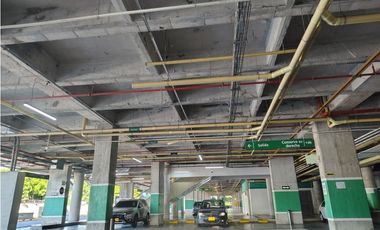 SE VENDE LOCAL 196 EN CENTRO COMERCIAL PEÑALISA