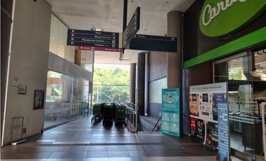SE VENDE LOCAL 196 EN CENTRO COMERCIAL PEÑALISA