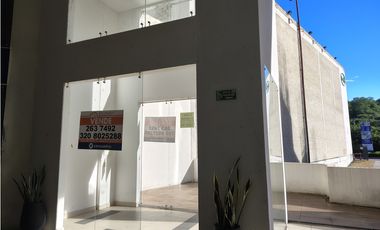 SE VENDE LOCAL 196 EN CENTRO COMERCIAL PEÑALISA