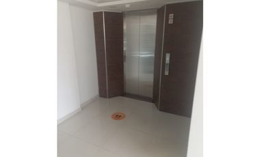 ARRIENDO OFICINA EN PASADENA AMOBLADA