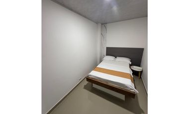 HOTEL EN VENTA EN JAMUNDI VIA PANAMERICANA 4 NIVELES BODEGA 800M2