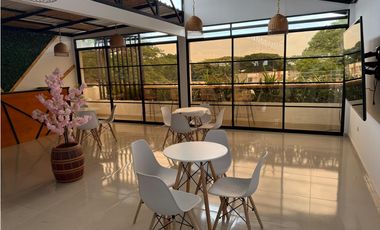 HOTEL EN VENTA EN JAMUNDI VIA PANAMERICANA 4 NIVELES BODEGA 800M2