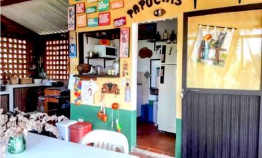 Venta de Finca en Marinilla, amoblada, rústica y con sabor a campo.