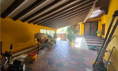 LOTE EN VENTA O ARRIENDO VIA PALMAS LA FE DIAGONAL AL MALL CARABANCHEL