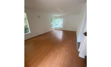CASA COMERCIAL EN ARRIENDO SECTOR LA FRONTERA - ENVIGADO