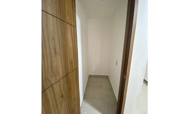 APTO - ALQUILER - PORTOBELO P5C 3HB 4BÑ 2PP 110M2 VALLE LILI CALI  SUR