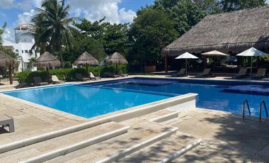 Casa en venta para llegar caminando a la playa en Playa del Carmen (1555)