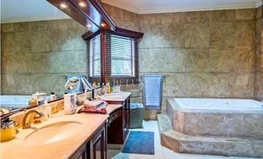 VENTA DE CASA EN PH ROYAL PACIFIC, COSTA DEL ESTE (6)