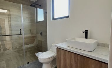 Residencia en venta Rancho San Juan, 4 recámaras