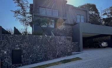 Residencia en venta Rancho San Juan, 4 recámaras