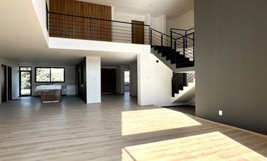 Residencia en venta Rancho San Juan, 4 recámaras