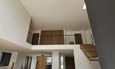 Residencia en venta Rancho San Juan, 4 recámaras