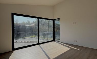 Residencia en venta Rancho San Juan, 4 recámaras