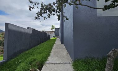 Residencia en venta Rancho San Juan, 4 recámaras