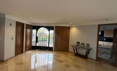 Casa en Venta, Lomas de Tecamachalco,3 Recámaras