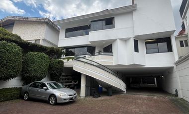 Casa en Venta, Lomas de Tecamachalco,3 Recámaras
