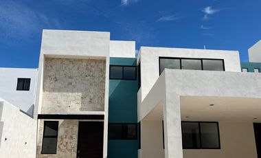 Casa en Venta de 3  Recamaras en privada de Conkal yucatan