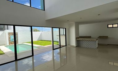 Casa en Venta de 3  Recamaras en privada de Conkal yucatan