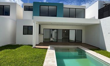 Casa en Venta de 3  Recamaras en privada de Conkal yucatan