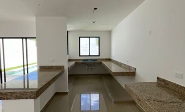 Casa en Venta de 3  Recamaras en privada de Conkal yucatan