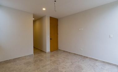 CASA EN VENTA EN PRIVADA PARQUE CENTRAL CHOLUL, MÉRIDA.