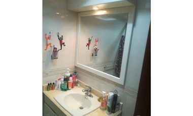 SE VENDE HERMOSA CASA BARRIO ALGARRA 3