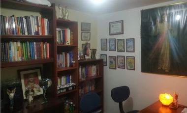 SE VENDE HERMOSA CASA BARRIO ALGARRA 3