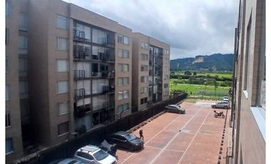 Vendo Apartamento cuarto Piso acceso ascensor Cajica.