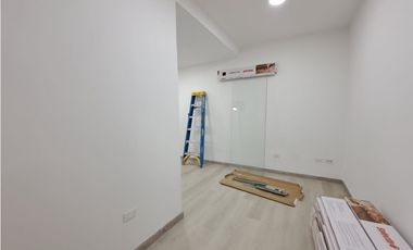 ALQUILER OFICINA REMODELADA-AMOBLADA MTTO INCLUIDO T LAS AMERICAS JP