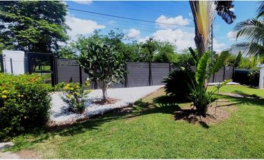 Venta de Casas con piscina en Aguadulce