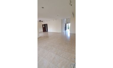 Alquiler casa en Palmeras del Este