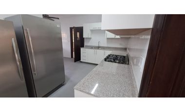 Alquiler casa en Palmeras del Este