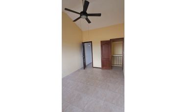 Alquiler casa en Palmeras del Este