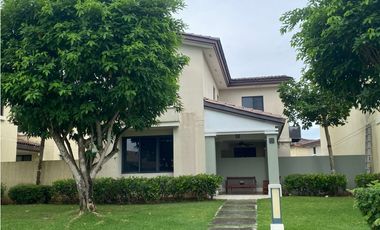 PANAMA PACIFICO / RIVER VALLEY / 259M2 / 3 HABITACIONES / 4 PARKING