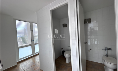 ALQUILER DE OFICINA AMOBLADA, VIA ESPAÑA A METROS DEL METRO(3)