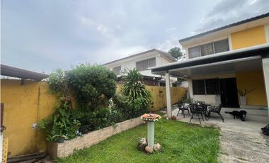 SEA CONFIABLE VENDE HERMOSA CASA EN CHANIS