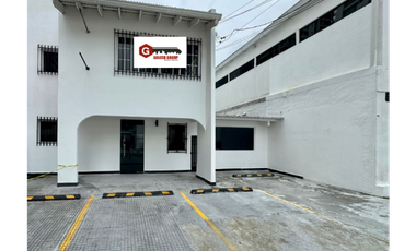 NUEVA PAITILLA / CASA COMERCIAL / 212M / 4 PARKING / 3 OFICINAS