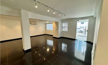 NUEVA PAITILLA / CASA COMERCIAL / 212M / 4 PARKING / 3 OFICINAS