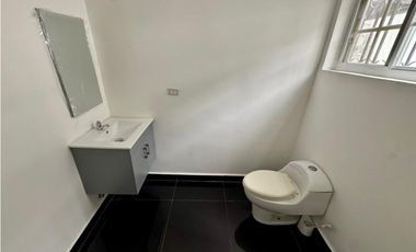 NUEVA PAITILLA / CASA COMERCIAL / 212M / 4 PARKING / 3 OFICINAS