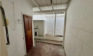 NUEVA PAITILLA / CASA COMERCIAL / 212M / 4 PARKING / 3 OFICINAS