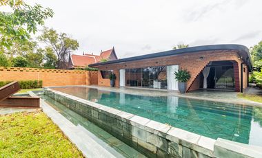 4-bedroom home for sale at The Brickhouse in Laguna Homes