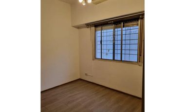 Casa  4 Ambientes Castelar Norte