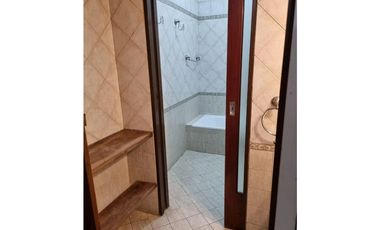 Casa  4 Ambientes Castelar Norte