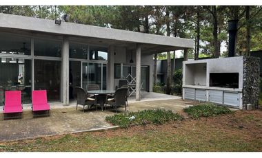 CASA EN VENTA - RESIDENCIAL I 572 - COSTA ESMERALDA