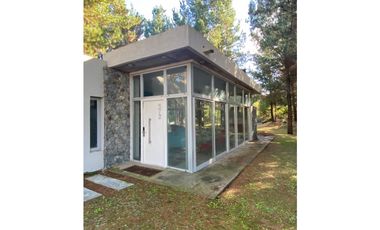 CASA EN VENTA - RESIDENCIAL I 572 - COSTA ESMERALDA