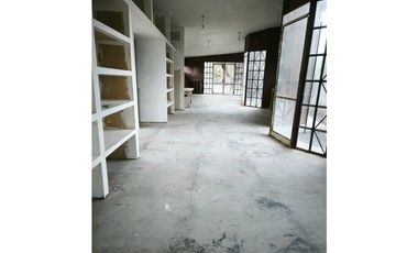 VENTA DE CASA A TERMINAR EN B° PRIVADO PARQUE COLINAS-CHACRAS DE CORIA